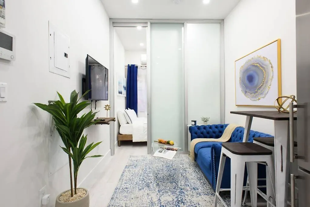 78-1D New Junior 1 Bedroom Prime Ues Wd In Unit New York 0*,  United States